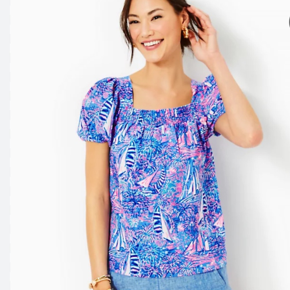 Lilly Pulitzer Size 0 Keating Short Sleeve Linen Top Smocked Square Neck Lagoon
